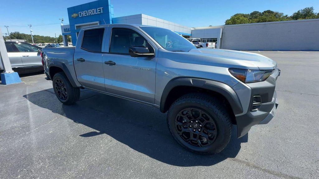 new 2026 Chevrolet Colorado car, priced at $43,484
