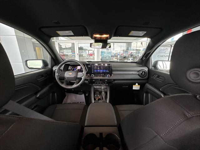 new 2025 Chevrolet Colorado car, priced at $32,202