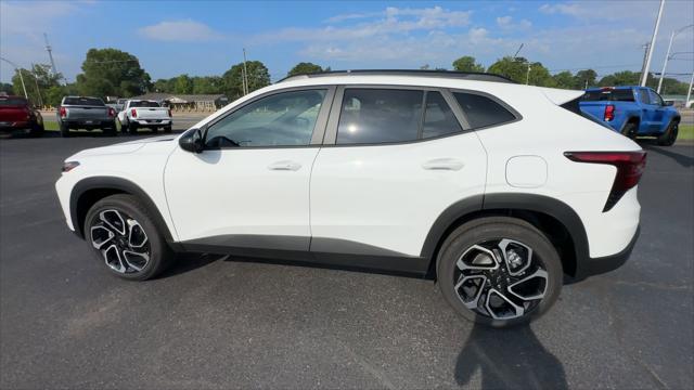 new 2025 Chevrolet Trax car, priced at $26,825