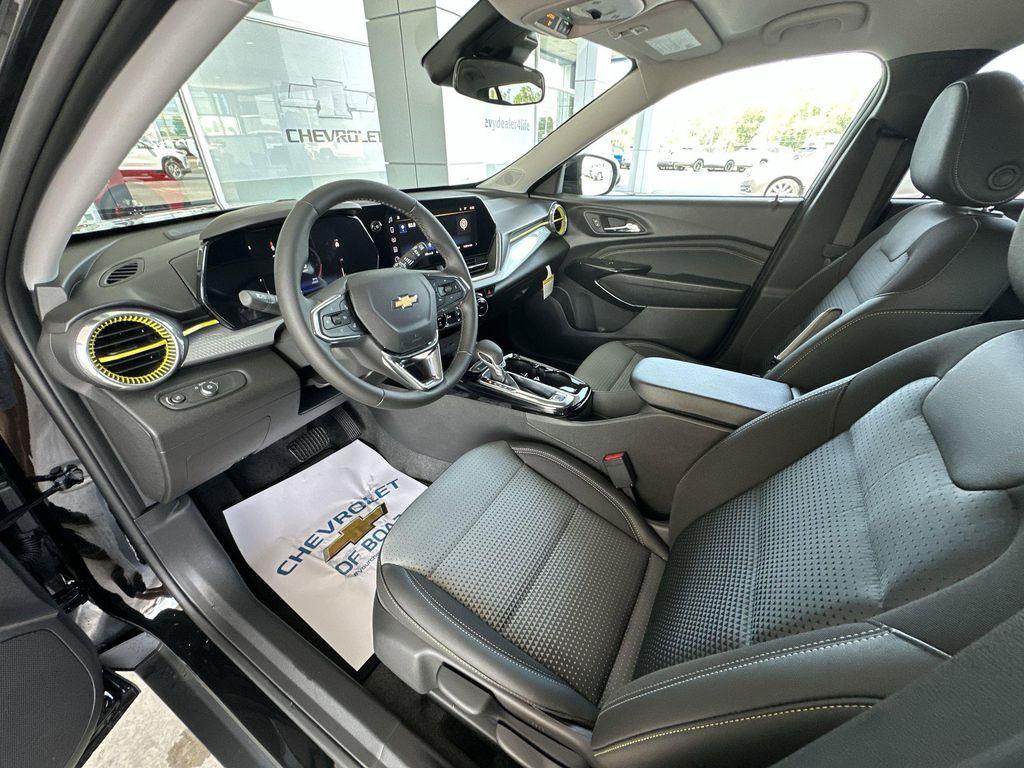 new 2025 Chevrolet Trax car, priced at $25,225