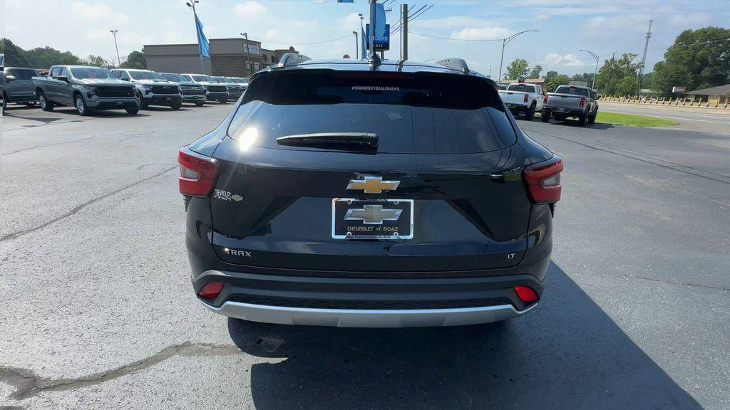 new 2025 Chevrolet Trax car, priced at $25,225