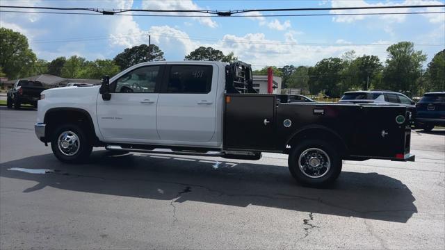 new 2025 Chevrolet Silverado 3500 car, priced at $79,913