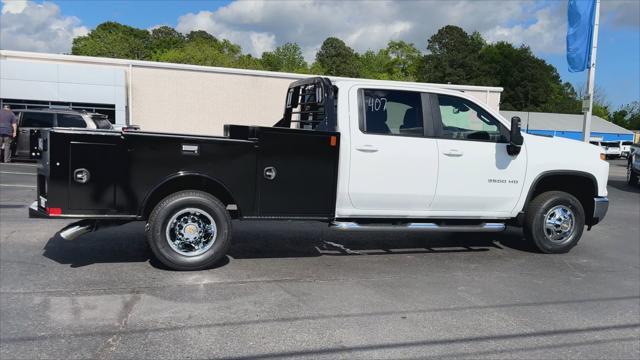 new 2025 Chevrolet Silverado 3500 car, priced at $79,913