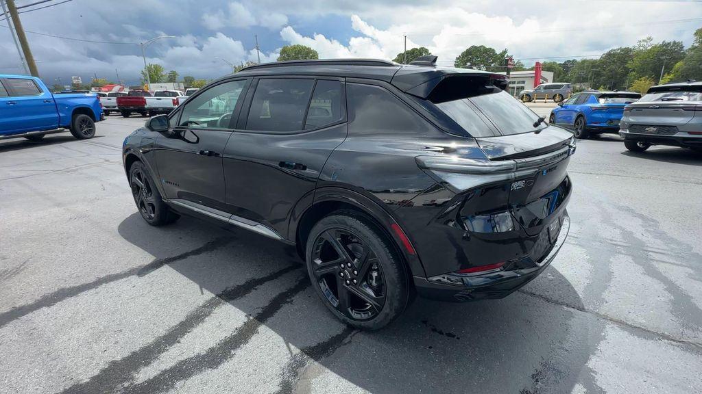 new 2025 Chevrolet Equinox EV car, priced at $41,185