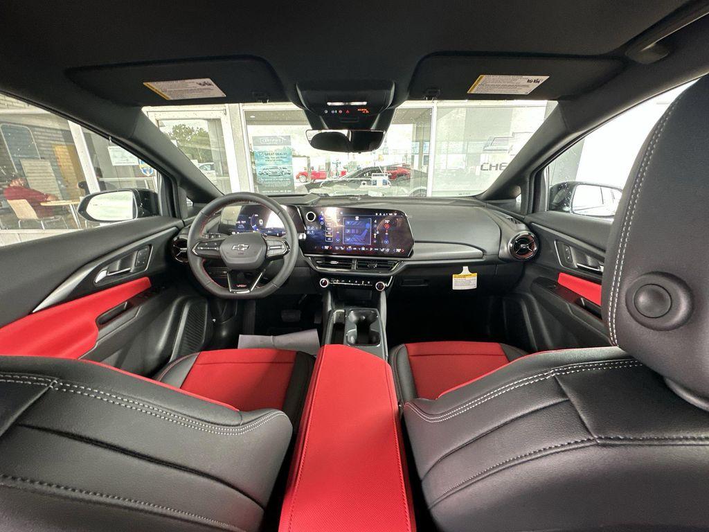 new 2025 Chevrolet Equinox EV car, priced at $41,185