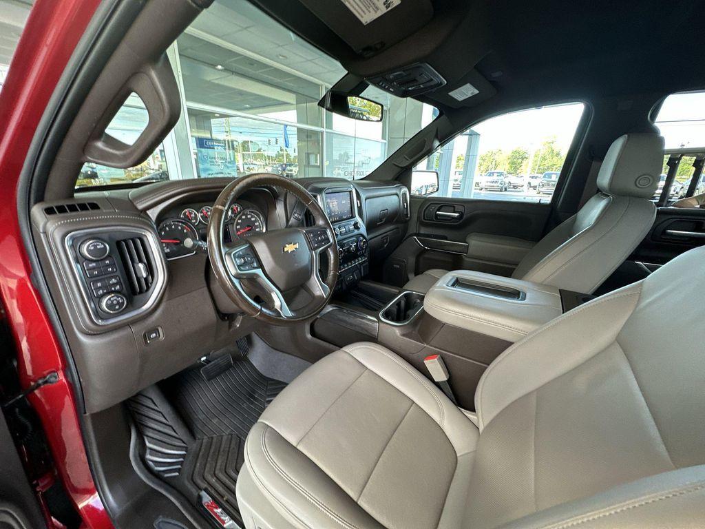 used 2021 Chevrolet Silverado 1500 car, priced at $42,984
