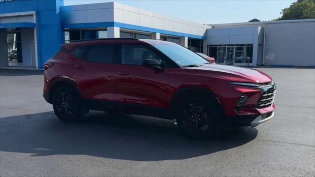 new 2025 Chevrolet Blazer car, priced at $37,820