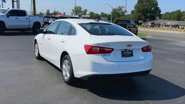 new 2025 Chevrolet Malibu car, priced at $25,407