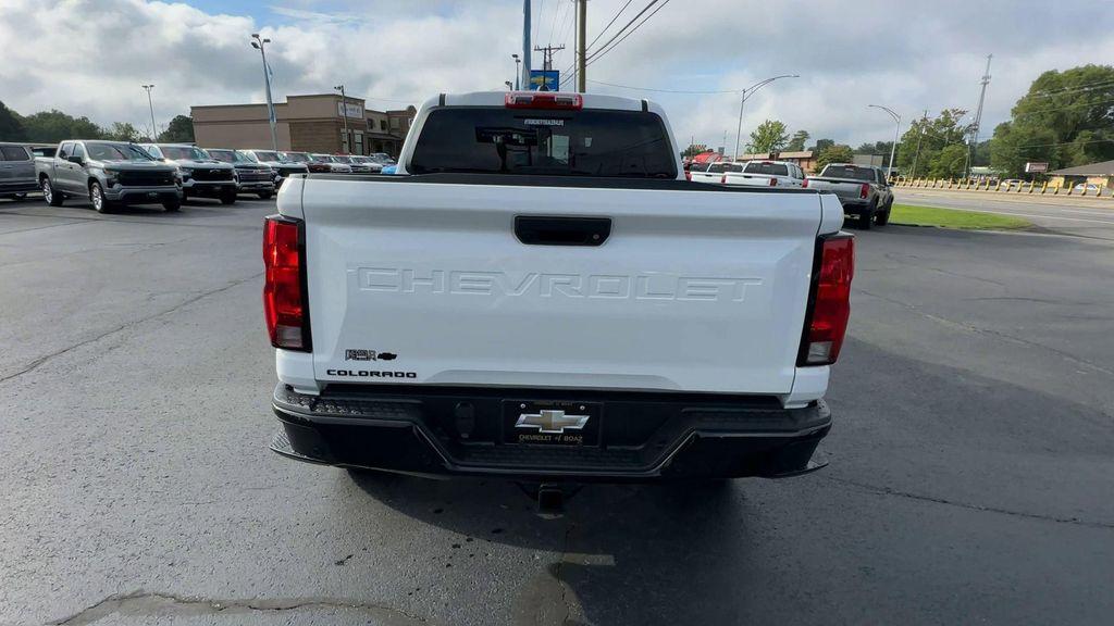 new 2026 Chevrolet Colorado car, priced at $44,095