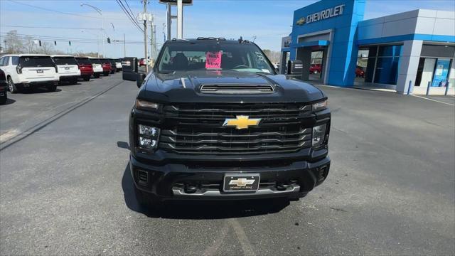 new 2025 Chevrolet Silverado 2500 car, priced at $54,320