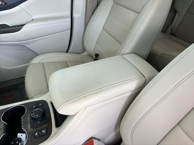 used 2022 GMC Acadia car