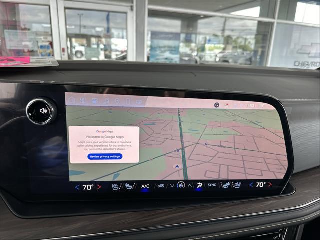 new 2025 Chevrolet Suburban car, priced at $76,141