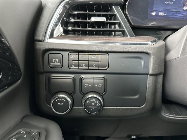 new 2025 Chevrolet Suburban car, priced at $76,141