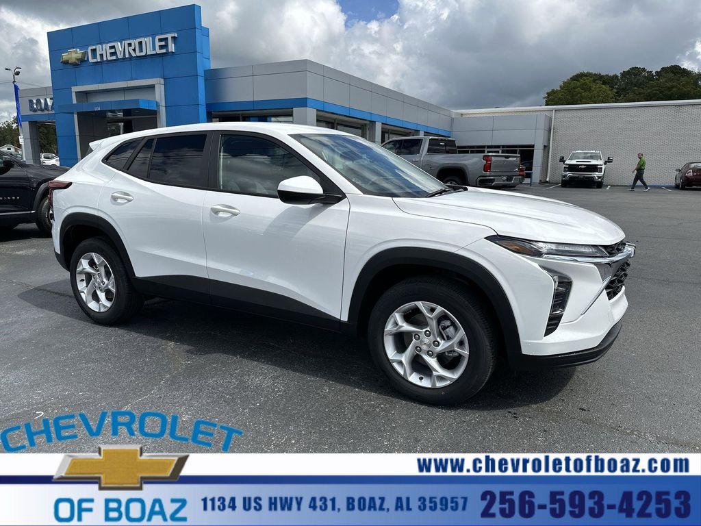 new 2025 Chevrolet Trax car, priced at $21,995
