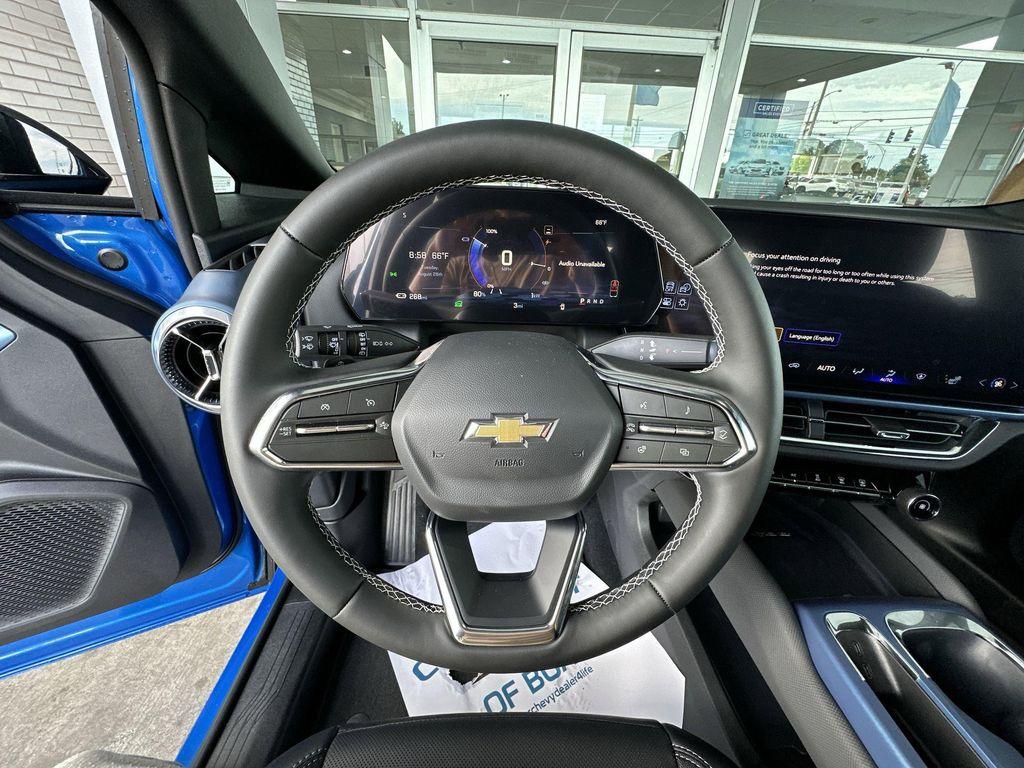 new 2025 Chevrolet Equinox EV car, priced at $39,585