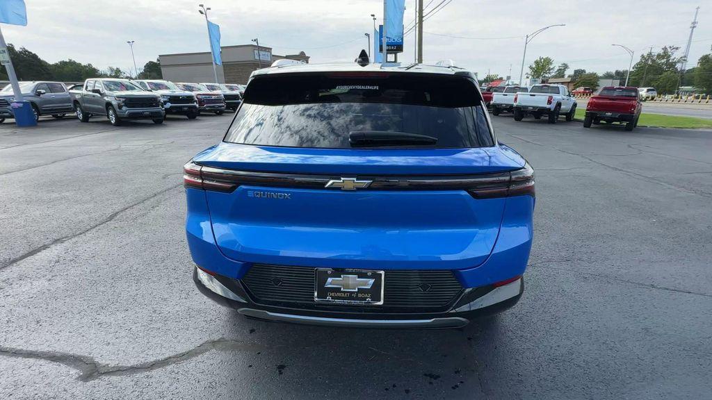 new 2025 Chevrolet Equinox EV car, priced at $39,585