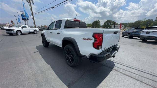 new 2025 Chevrolet Colorado car, priced at $40,634
