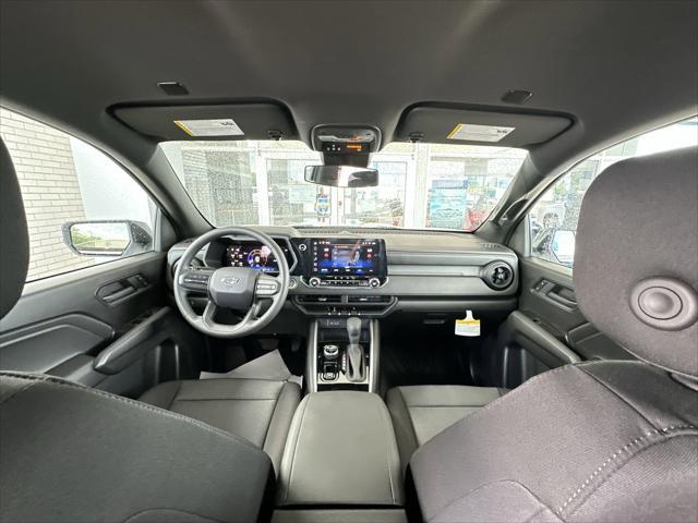 new 2025 Chevrolet Colorado car, priced at $40,634