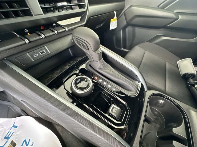 new 2025 Chevrolet Colorado car, priced at $40,634