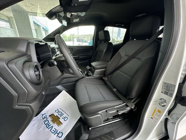 new 2025 Chevrolet Colorado car, priced at $40,634
