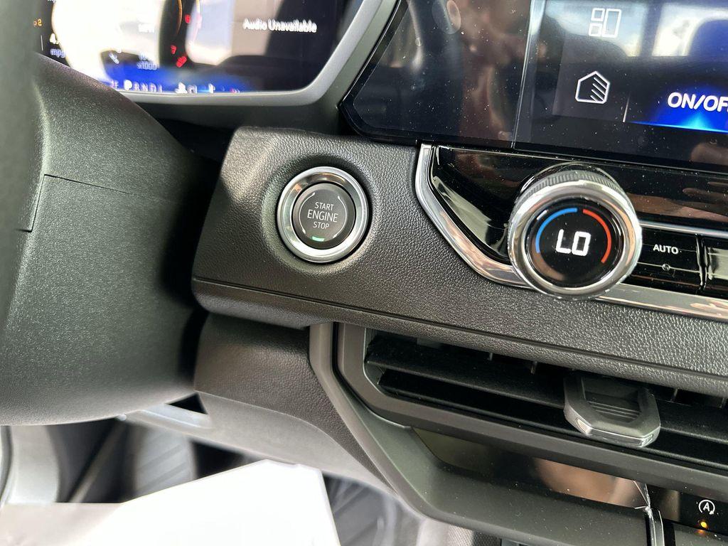 new 2025 Chevrolet Colorado car, priced at $40,634