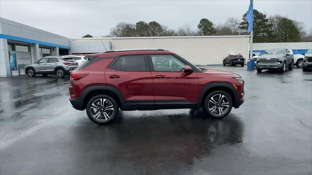 new 2025 Chevrolet TrailBlazer car, priced at $28,505