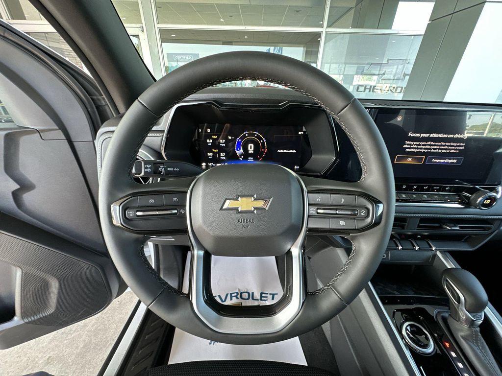 new 2025 Chevrolet Colorado car, priced at $38,338