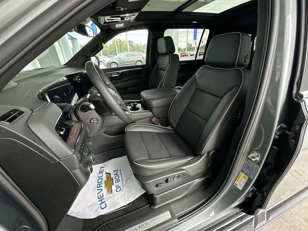new 2026 Chevrolet Suburban car, priced at $81,209