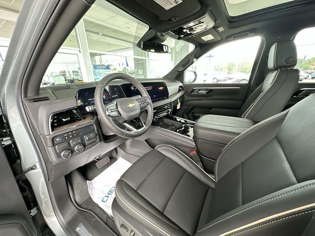 new 2026 Chevrolet Suburban car, priced at $81,209