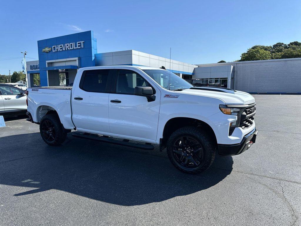 used 2022 Chevrolet Silverado 1500 car, priced at $42,574