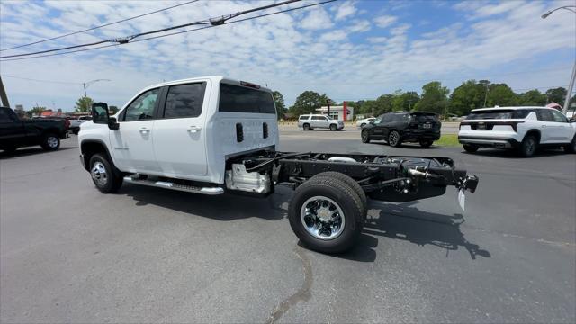 new 2025 Chevrolet Silverado 3500 car, priced at $66,113
