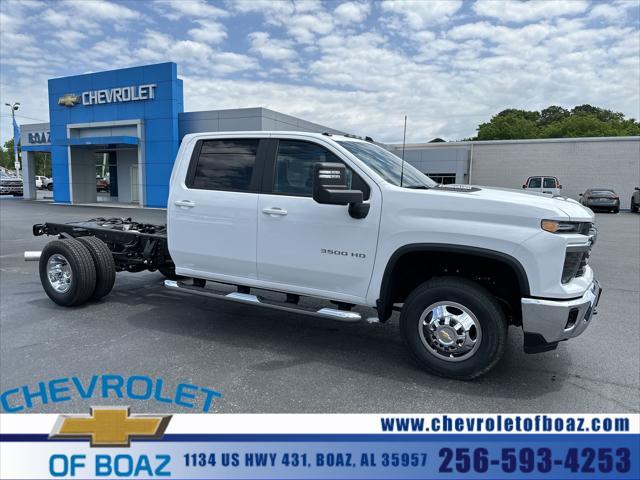 new 2025 Chevrolet Silverado 3500 car, priced at $66,113