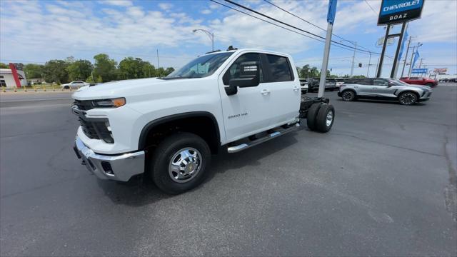 new 2025 Chevrolet Silverado 3500 car, priced at $66,113