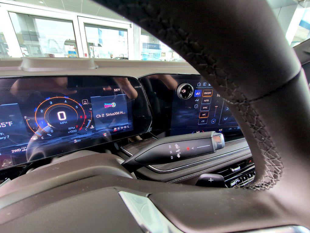 new 2025 Chevrolet Tahoe car, priced at $61,104