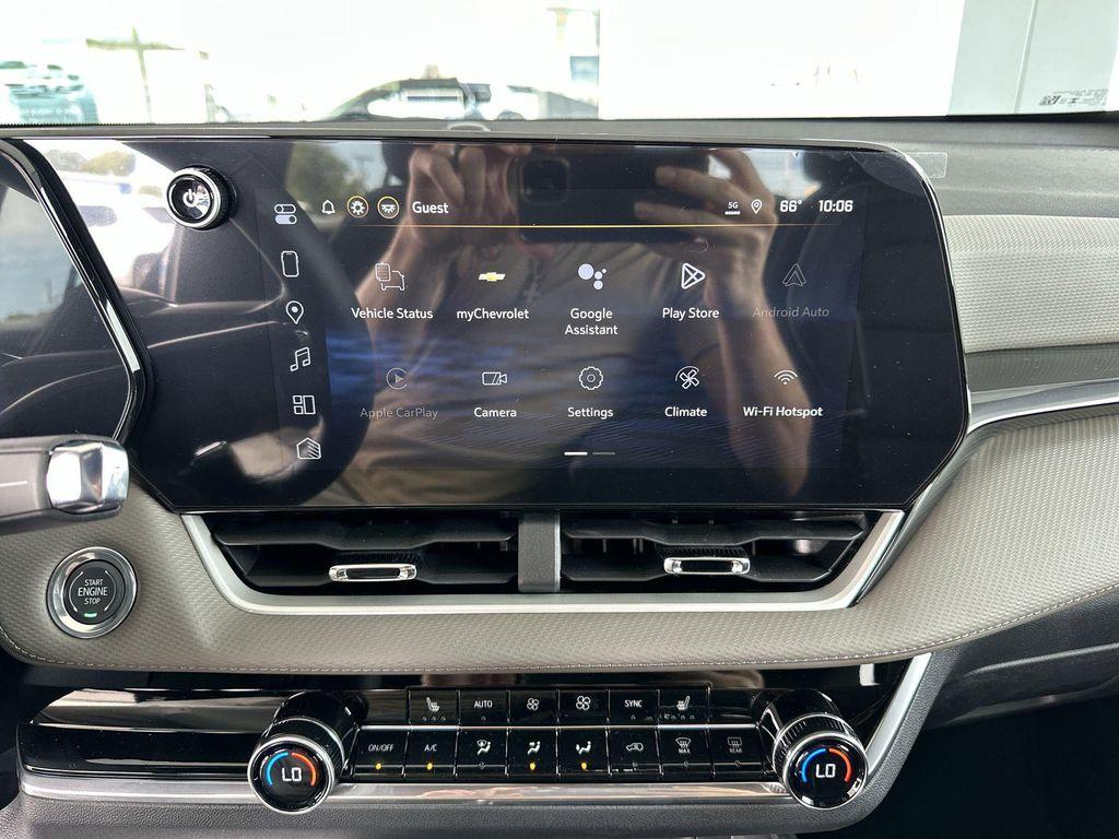 new 2026 Chevrolet Equinox car, priced at $30,889