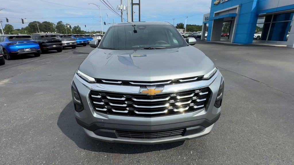 new 2026 Chevrolet Equinox car, priced at $30,889