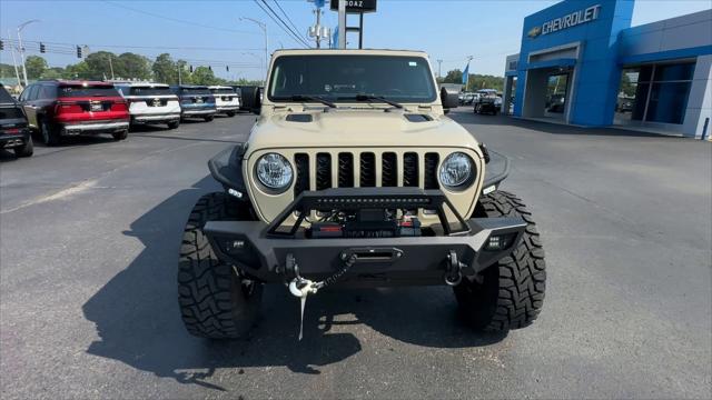 used 2022 Jeep Gladiator car, priced at $39,487
