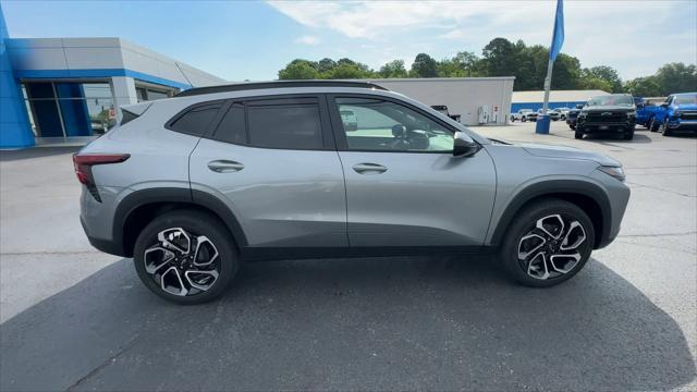 new 2025 Chevrolet Trax car, priced at $26,430