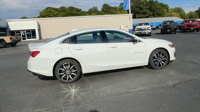 new 2025 Chevrolet Malibu car, priced at $26,516