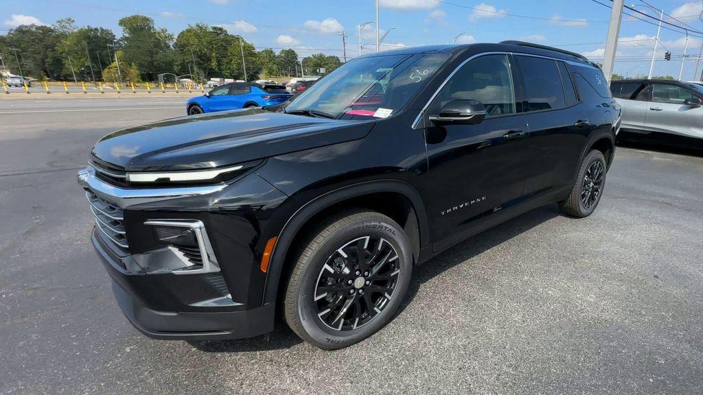 new 2026 Chevrolet Traverse car, priced at $46,180