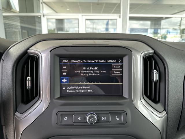 new 2025 Chevrolet Silverado 1500 car, priced at $39,998