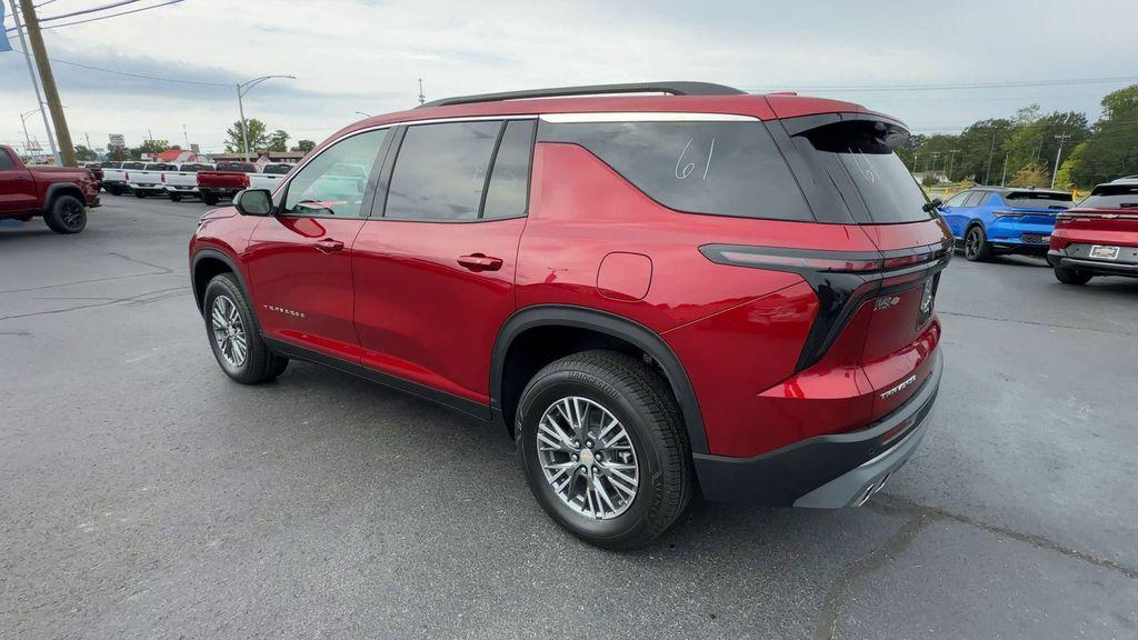 new 2026 Chevrolet Traverse car, priced at $43,880