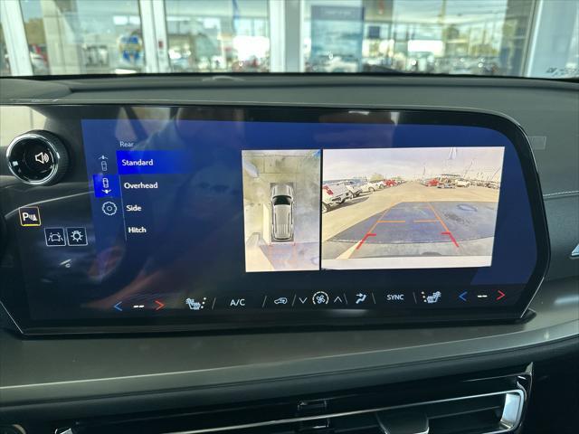 new 2025 Chevrolet Traverse car, priced at $41,985