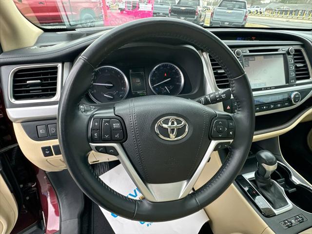 used 2019 Toyota Highlander car, priced at $27,980