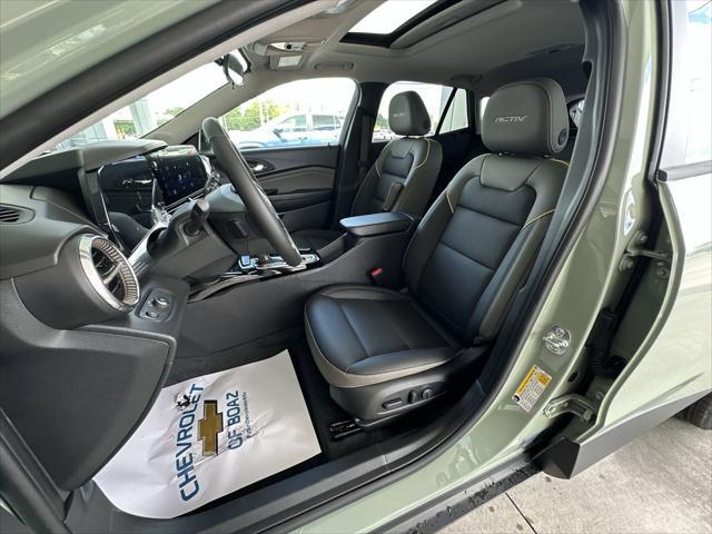 new 2025 Chevrolet Trax car, priced at $27,325