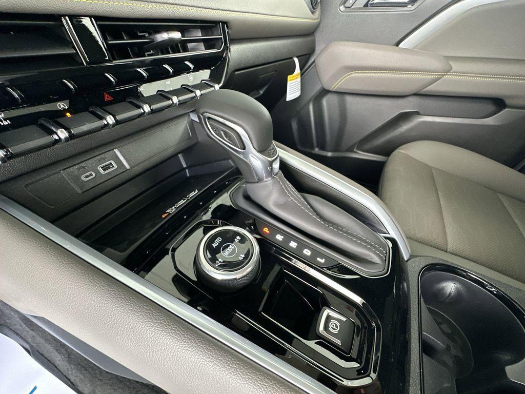 new 2026 Chevrolet Colorado car, priced at $51,314