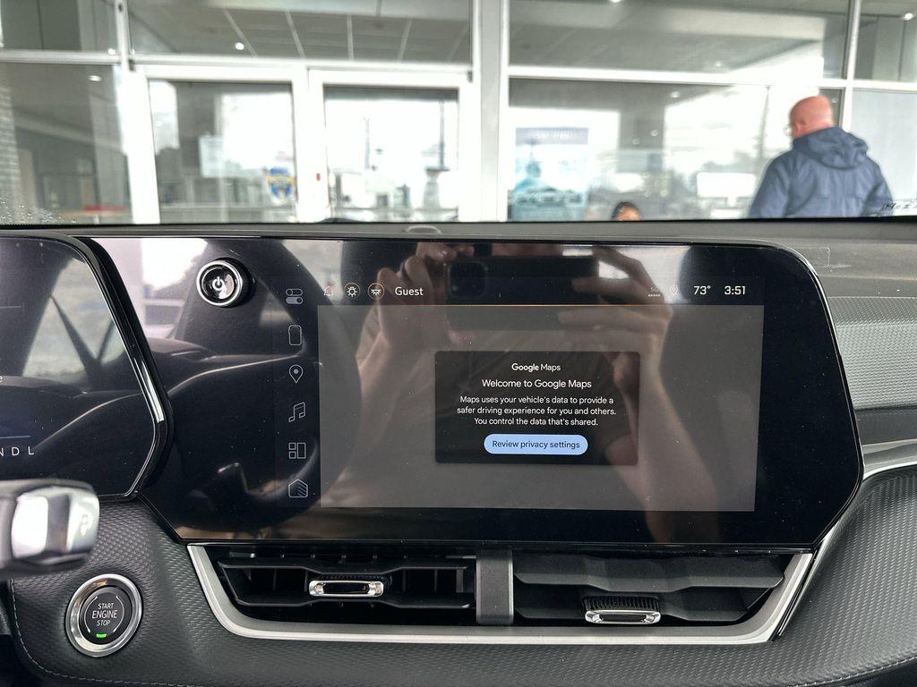 new 2026 Chevrolet Equinox car, priced at $27,888
