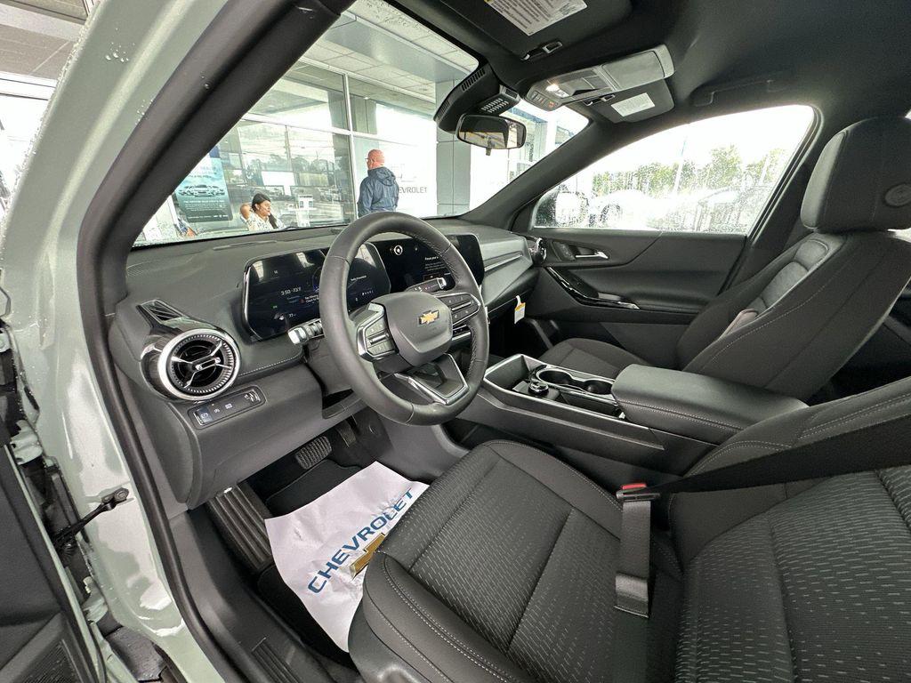 new 2026 Chevrolet Equinox car, priced at $27,888