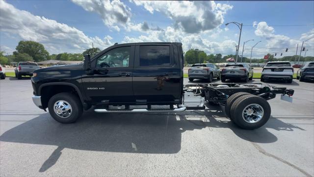 new 2025 Chevrolet Silverado 3500 car, priced at $66,113