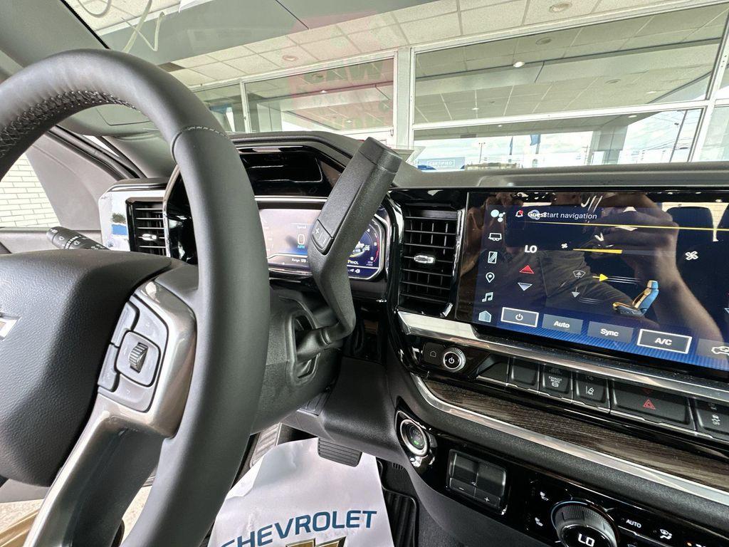 new 2025 Chevrolet Silverado 3500 car, priced at $66,113